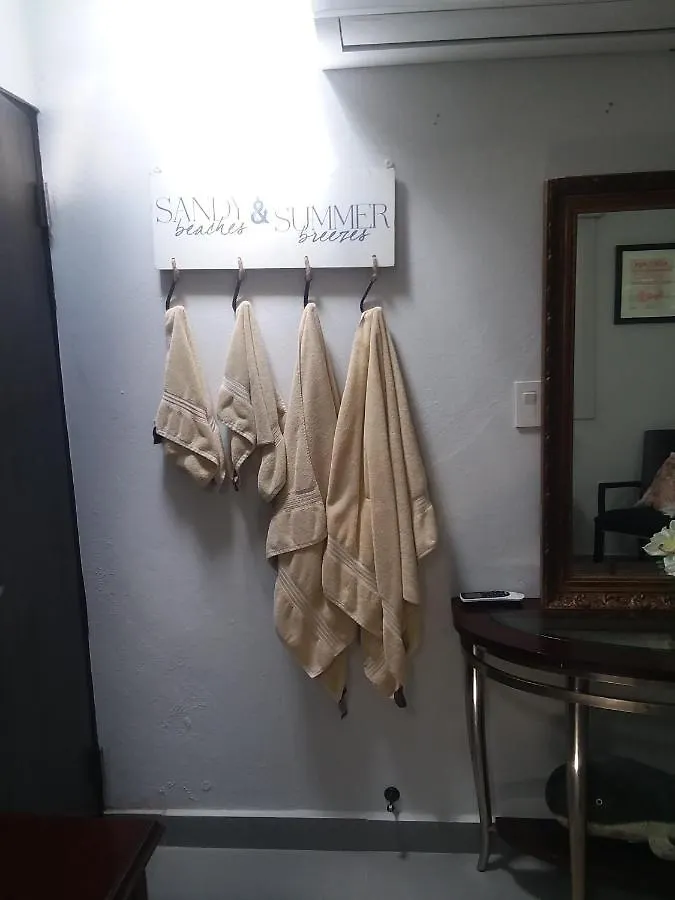 Isla Verde By The Beach Guest House San Juan